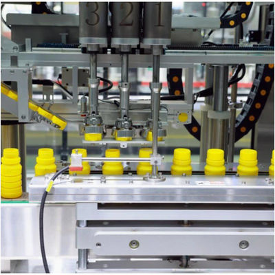 खरीदें बड़े पैमाने पर विनिर्माण के लिए 2800-4800BPH क्षमता स्वचालित कीटनाशक भरने की मशीन ऑनलाइन निर्माण