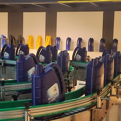 खरीदें 1-5L पेंटिंग भरने की लाइन 1000-5000BPH 1000ml-5000ml online manufacture