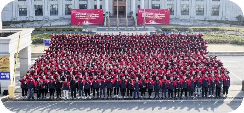 स्थिर गैस स्रोत और कम खपत के साथ रासायनिक पैकेजिंग मशीन 200L टन बैरल तरल पैकेजिंग जरूरतों को भरने के लिए 7